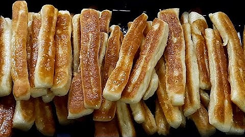 Bread Machine Light & Fluffy Garlic Breadsticks - No Oven ( PerySmith / West Bend Bread Machine )