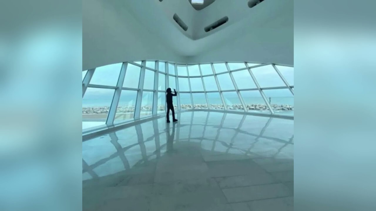 1oneam - she too lit (prod. kohl, follow)