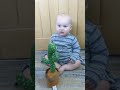 Bebê Com Cacto Falante Bebê Com Cacto Falante