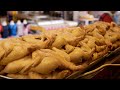 Korean chicken fried in a large cauldron/Korean Street Food