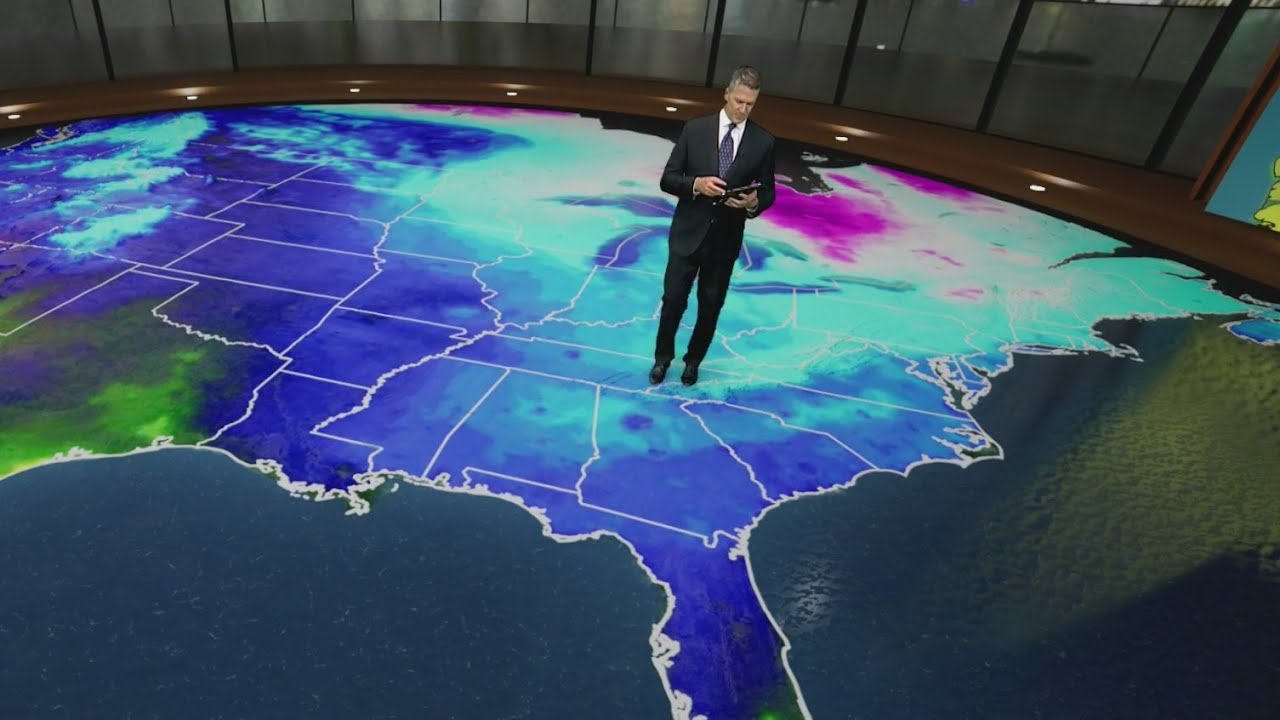 Blast of cold air moving into South Florida for new year - YouTube