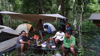 Leaving home to set up camp at Prasat Trahol Tea in the Prey Rolang forest. ព្រៃឡង់ ប្រសាទត្រពាង់ទា🏕