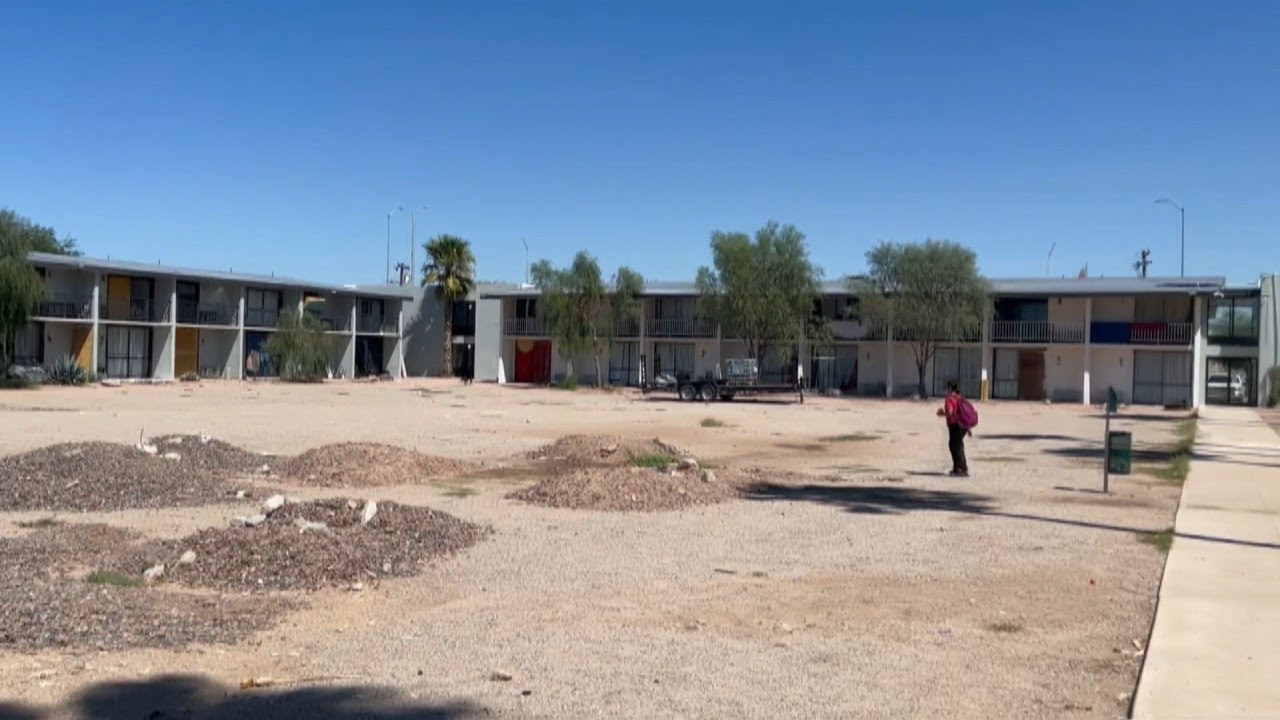 Residents are now being forced out onto the streets at Ocotillo Hotel