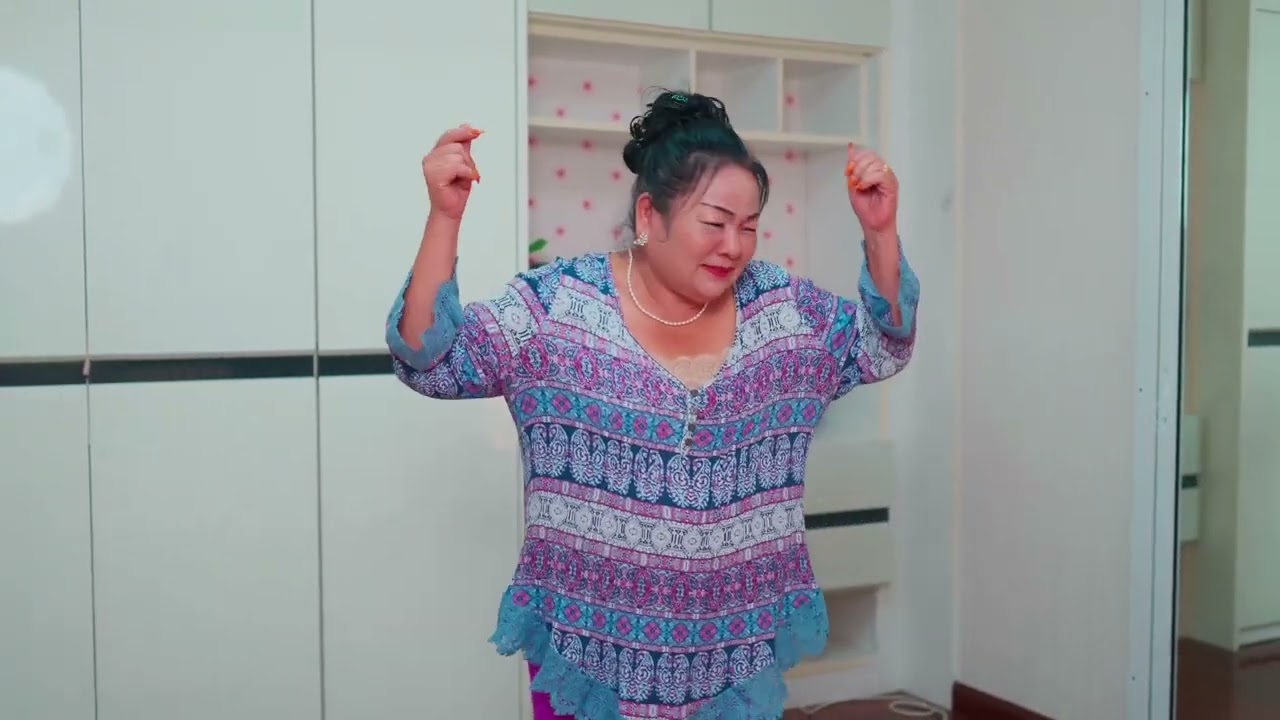 ไม่ว่าจะเรื่องอะไรก็โทษสะใภ้, เมื่อสามีเก่ามาตามหลอกหลอน, ต้องให้พี่ชายเป็นพ่อของลูก…แทนสามี