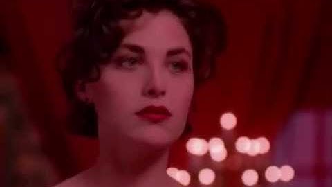 Twin Peaks - cherry knot