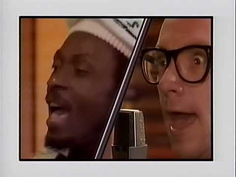 Putar Seven Day Weekend - Elvis Costello