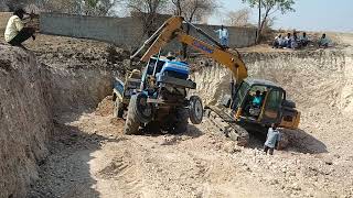 sonalika 740-III full struck in mud tractor