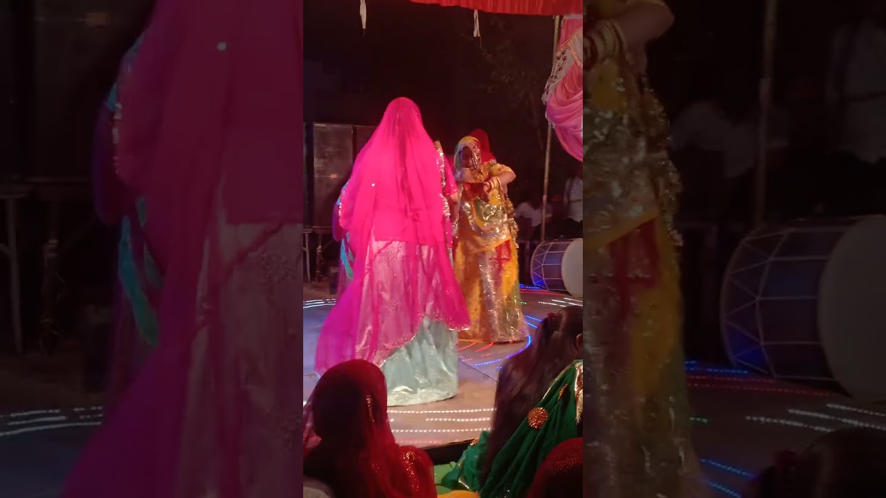 बन्ना थाने बेगेरा बुलाया। बन्नीसा थारा धुंधलीया धोरा मे। #राजस्थानी घूमर #राजस्थानीसंस्कृति # श्रीजी