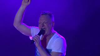 Erasure - A Little Respect (Live At Boston) HDTV 1080i Version Erasure - A Little Respect (Live At Boston) HDTV 1080i Version
