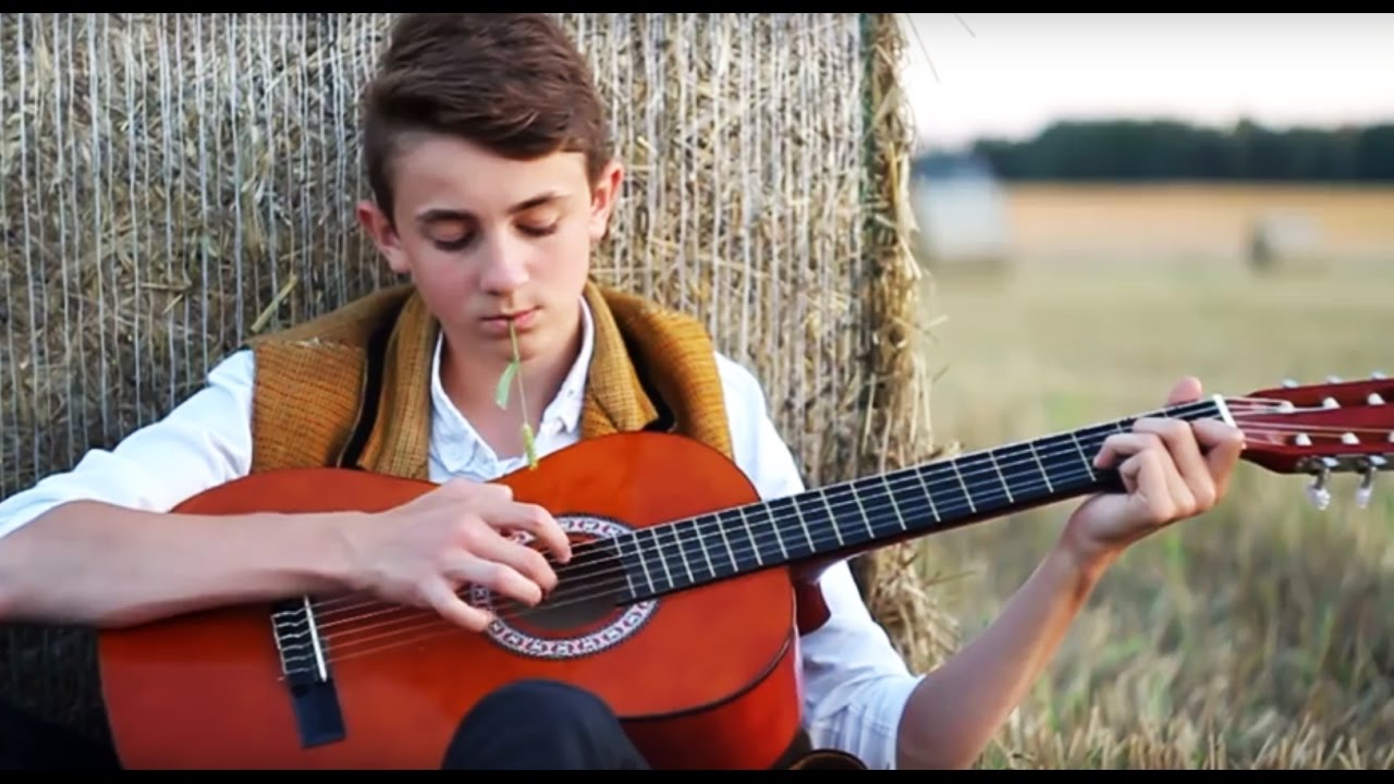 YouTubeでGuzowianki - Pod Zielonym Dębemを視聴 YouTubeでGuzowianki - Pod Zielonym Dębemを視聴