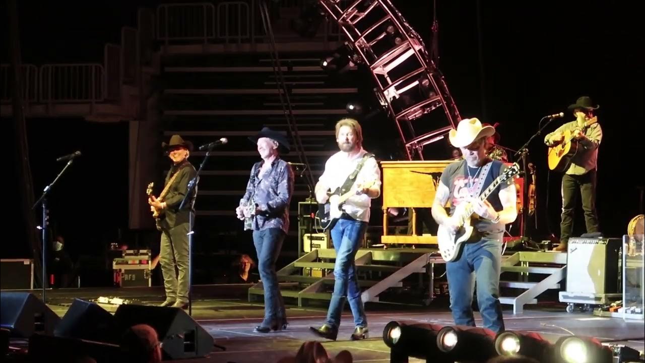Brooks & Dunn Red Dirt Road Enmarket Arena Savannah Ga 06/16/22 (9