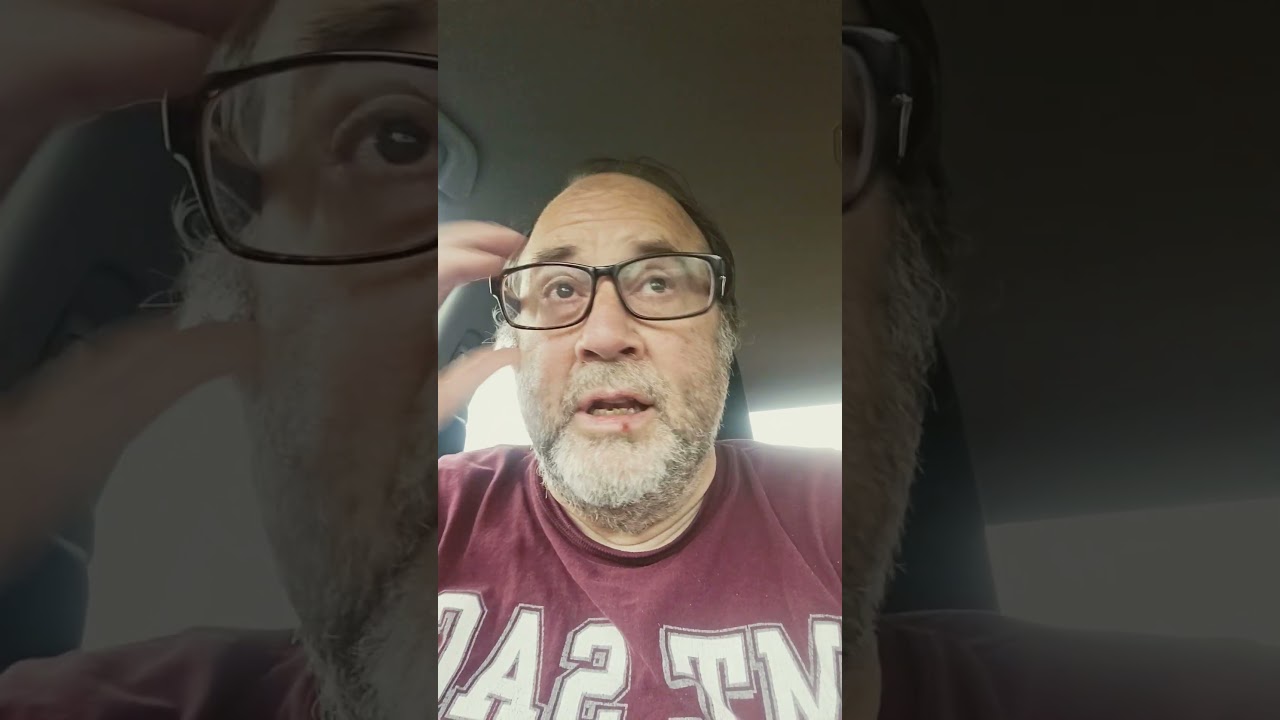 Youtube CAN'T fiX the GLITCH.