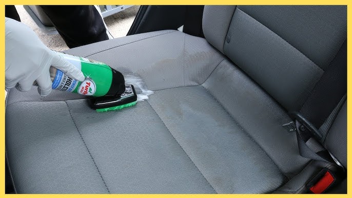 Cómo limpiar las manchas de sal en la tapicería del coche y protegerlo en  verano. – Maddox Detail