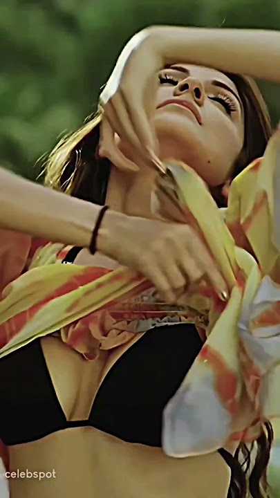 Anushka Sharma hot❤️‍🔥bikini|#shorts #short#bikini