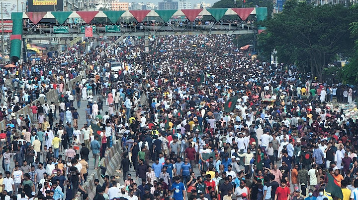 বিশ্বের চোখে বাংলাদেশের সবচেয়ে বড় কোটা আন্দোলনে ছাত্রদের জয়।