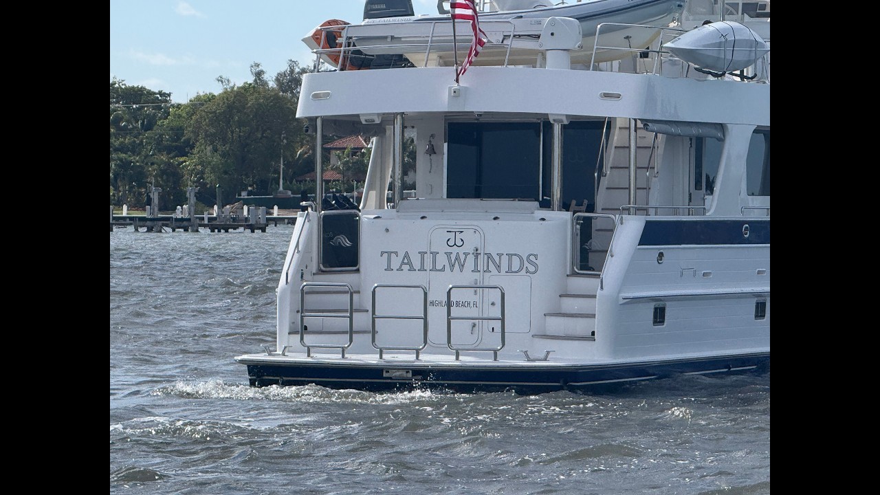 ⁣Booty Call...calling bridges, that is...