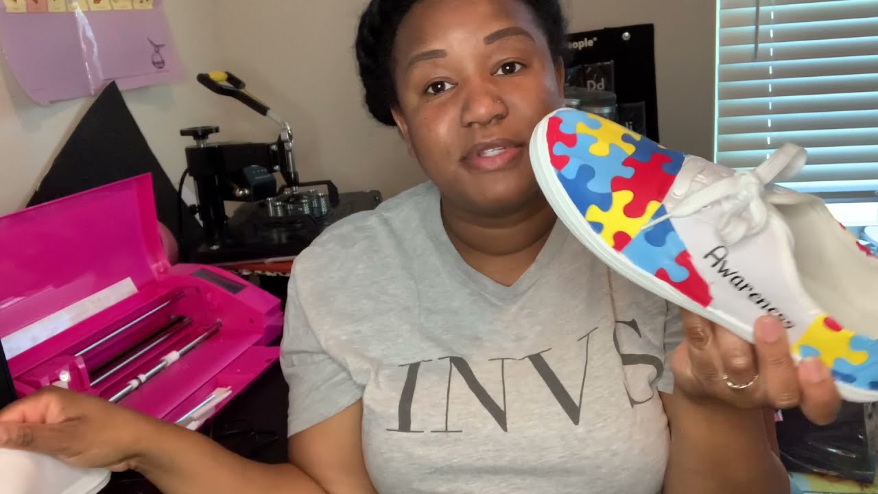 Super Easy Customized Canvas Shoes