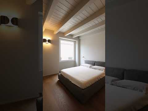 Video Elegante appartamento di lusso in centro storico a La Spezia con terrazza privata e arredi di design