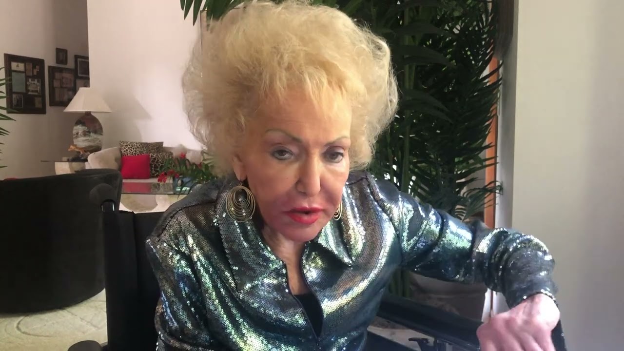 Aquarius Monthly Horoscope for August 2023