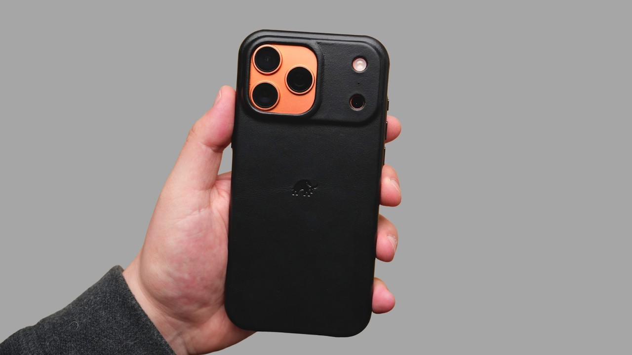 The BEST Open Bottom Leather Case! - Bullstrap Minimalist for