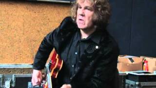 Gary Moore shreds blues, rock and jazz