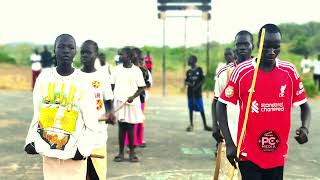 Door Achuil de Kuok — Mike Lastborn (Panaruu)