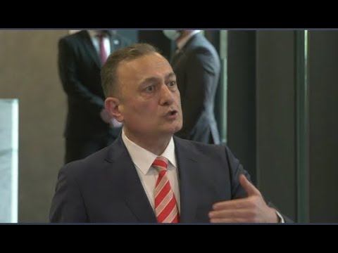 შალვა ნათელაშვილმა მოლაპარაკების მაგიდა პროტესტის ნიშნად დატოვა