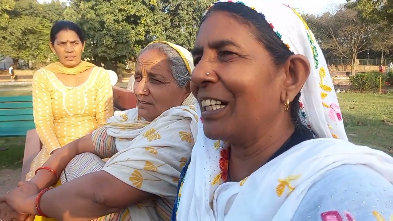 किसे उतर रहे पकवान भगत के आंगन मे।।सुंदर भजन।।@ParkBhajan_Mandali #haryanvibajan#viralvideo 