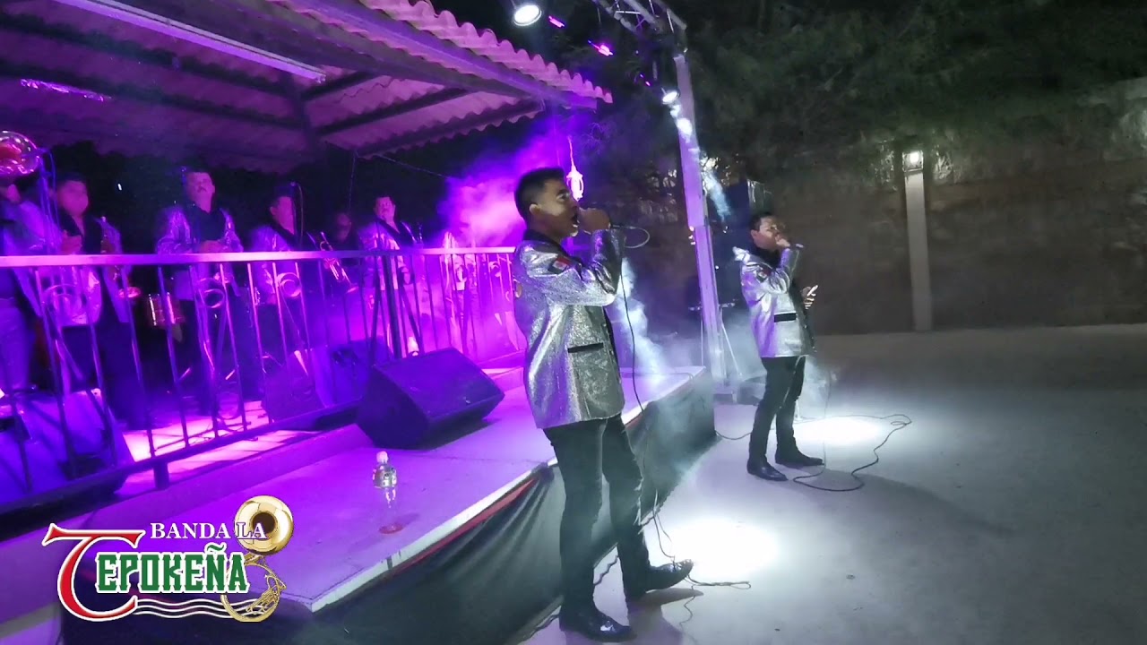 El Águila Blanca. Banda La Tepokeña YouTube El Águila Blanca. Banda La Tepokeña YouTube