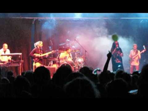 General Levy & Solid Vibez - Gideon Boots - live Real Beat 2010