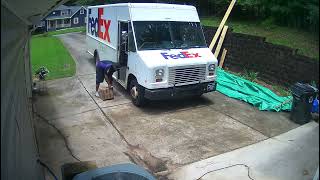 Another low quality delivery by FedEx.