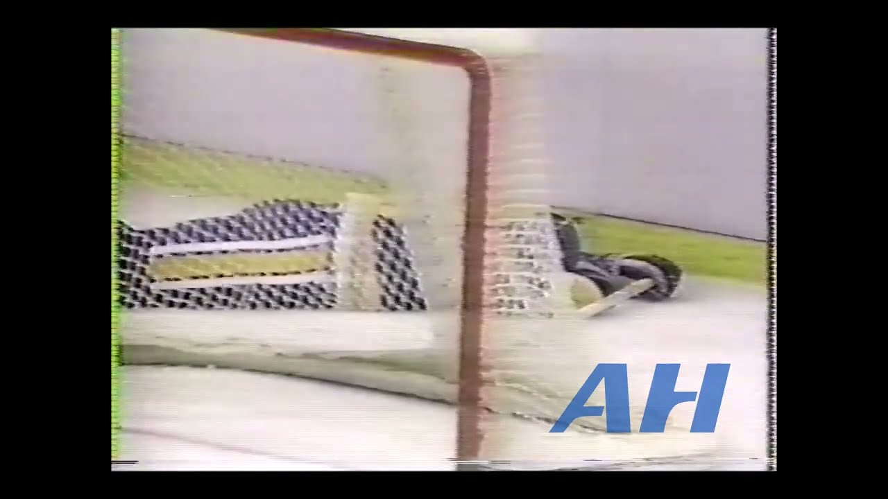 NHL Oct. 25, 1984 Ed Hopsodar,PHI v Joe Mullen,STL (elbow) x2 Feeds x3 Clips Philadelphia Flyers St.