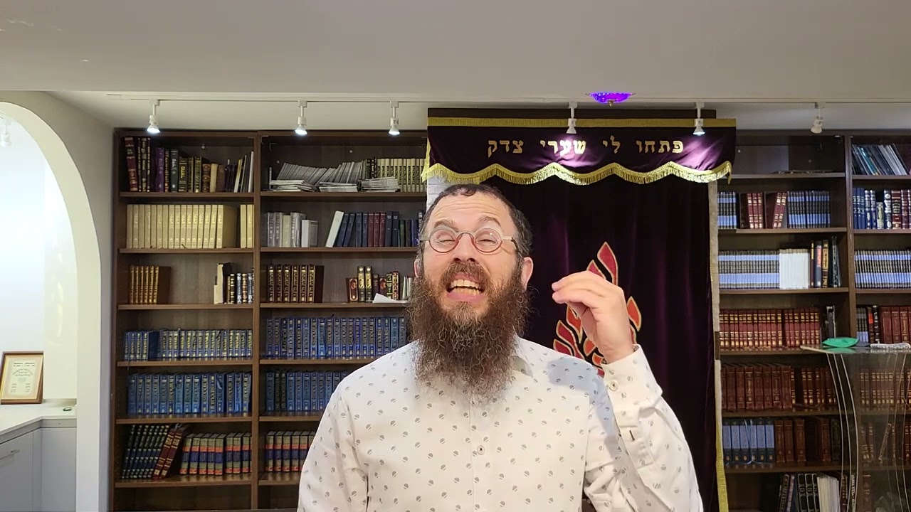 And let us say Amen! Blessing the new month. Rabbi Dovid Katz. Chabad West Hampstead.