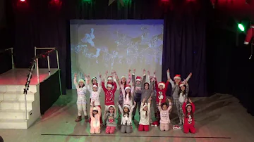 Santa Claus is coming to town (Choreography ideas for kids)