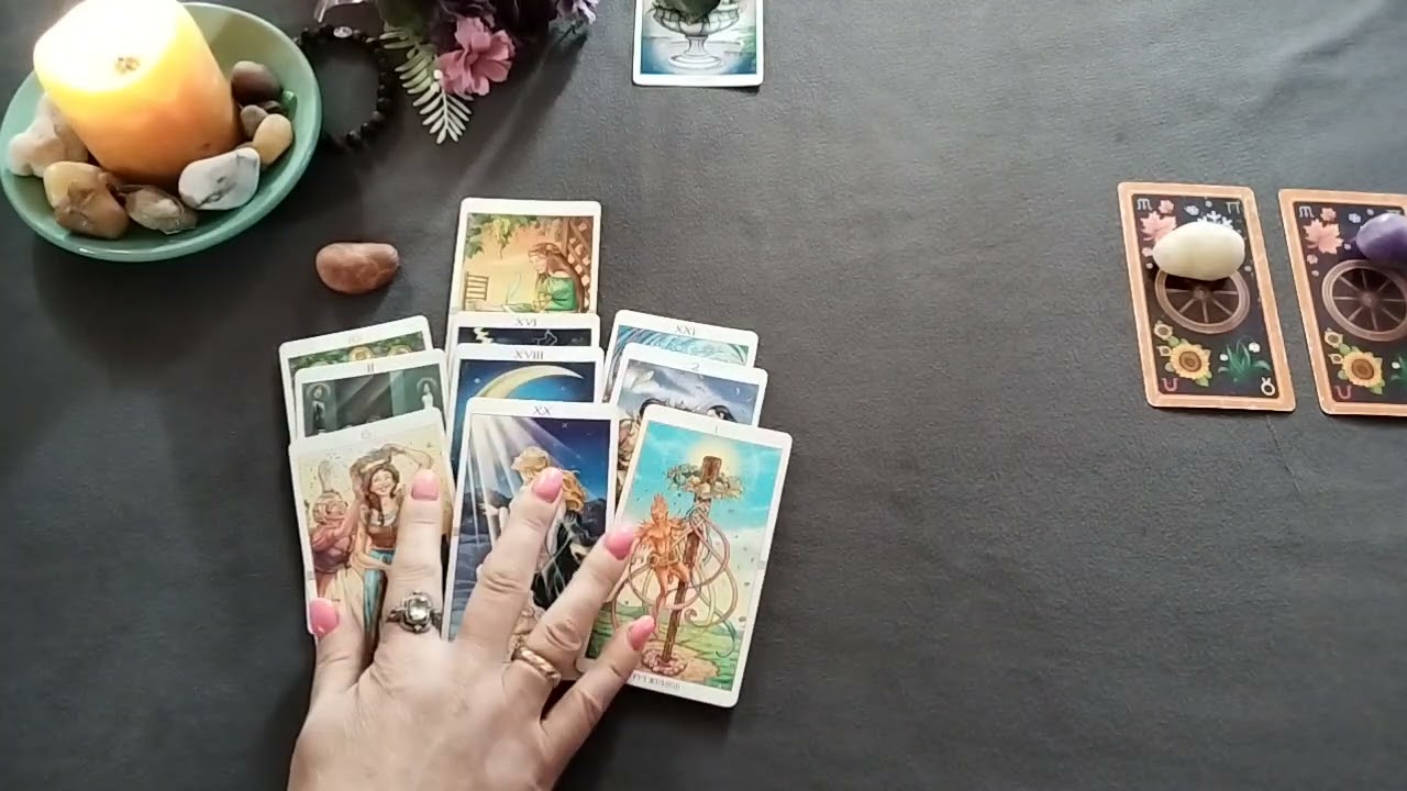 Влюблён ли в Вас друг, начальник, коллега и т.д.❓