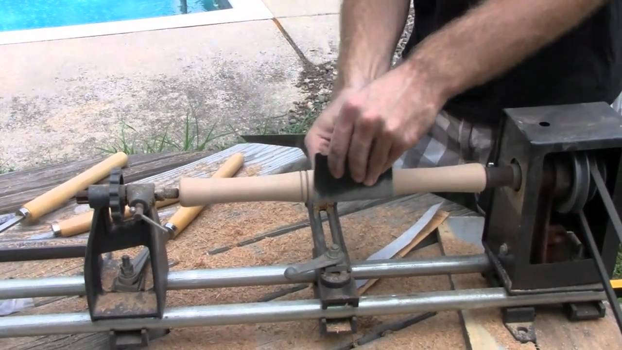 How to Use a Wood Lathe How to Use a Wood Lathe