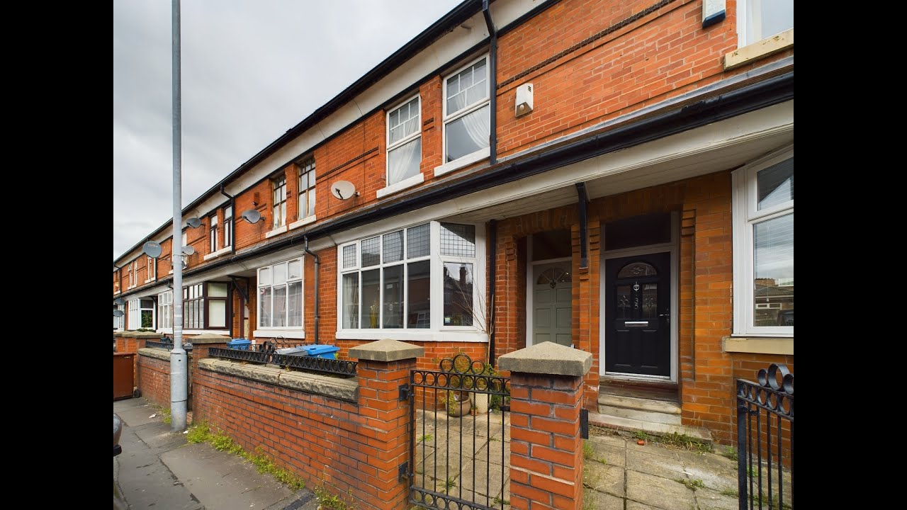 Cromwell Grove, Levenshulme, Manchester, M19 3QD YouTube