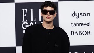 Videos of Omar Rudberg at the ELLE GALA 2024 #edvinryding #youngroyalsseason3