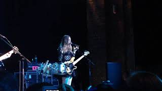 HAIM - Go Slow (Live Freiheiz Munich)