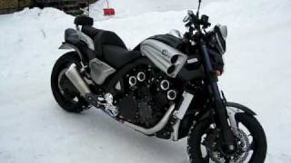 V-max 09 med Akrapovic.avi