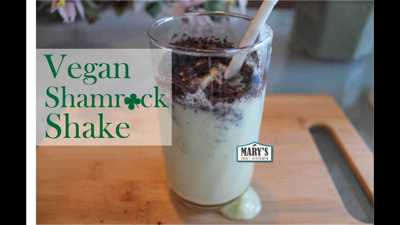 Vegan Shamrock Shake [healthy-ish + gluten-free + soy-free] - YouTube