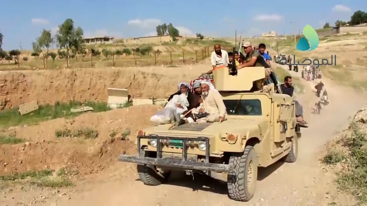 الموصلية ترصد نزوح مئات العوائل من منطقة مشيرفة بأيمن الموصل بعد تحريرهم من سيطرة داعش