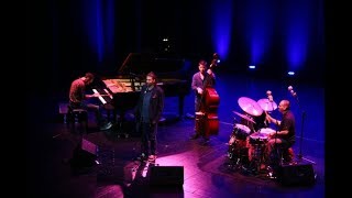 Video thumbnail of "Salvador Sobral - Ay Amor (Cine-Teatro Avenida, Castelo Branco 15-07-2017)"