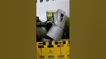 The Power of B737-200 Thrust Reversers