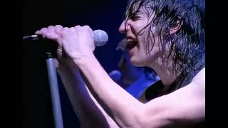Nine Inch Nails w/ David Bowie - Hurt, Live 1995 [4K Remaster]