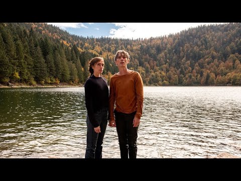 конкурс юных нудистов'