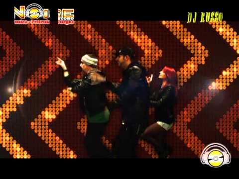 mujeres de fiesta buscando un romance levanten la mano mujeres de fiesta buscando un romance levanten la mano
