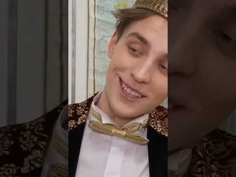 Муд ВЛАД А4 Демотиватор (Ультра БОГАТЫЙ vs Ультра БЕДНЫЙ ШКОЛЬНИК)