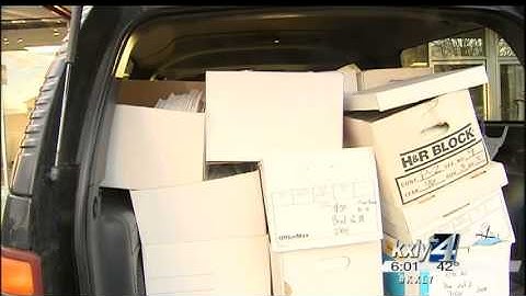 H & R Block clears out office, leaves tax returns behind