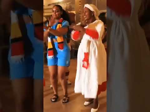 ዳናይት መክብብ በወላይትኛ ጭፈራ Shorts Danaitmekbeb Dance